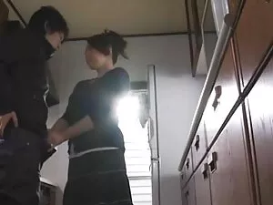 HD Bdsmセックスビデオのハーネスそ ...